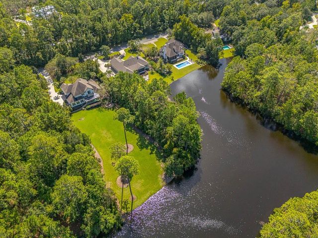 201 Stillwater Drive, St. Simons Island, GA 31522