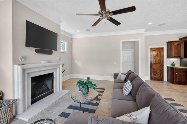 201 Stillwater Drive, St. Simons Island, GA 31522