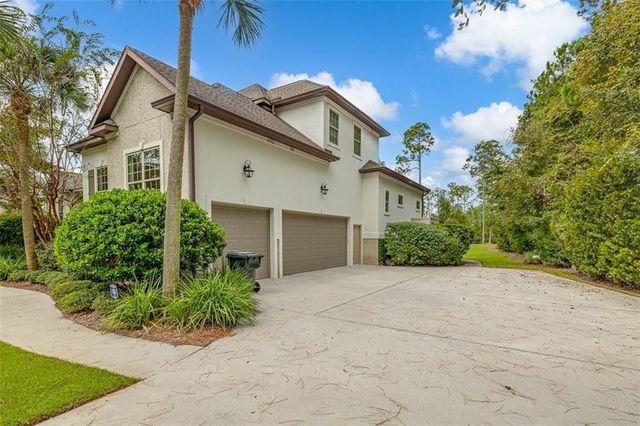 201 Stillwater Drive, St. Simons Island, GA 31522