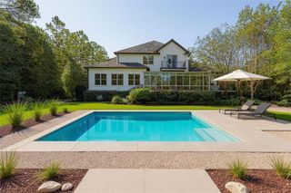 201 Stillwater Drive, St. Simons Island, GA 31522