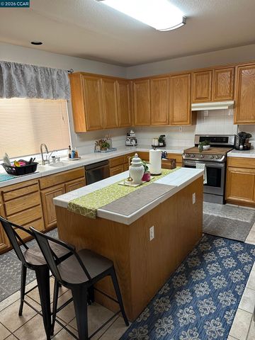 812 Allen Ct., Brentwood, CA 94513