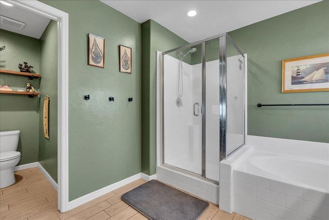 2439 Madeline Dr, Hanford, CA 93230