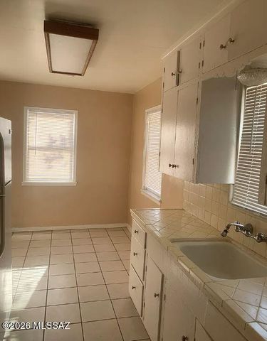 1143 N Richey Boulevard, Tucson, AZ 85716