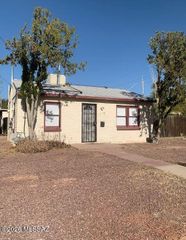 1143 N Richey Boulevard, Tucson, AZ 85716