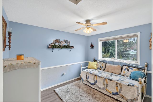 515 E Shenandoah Dr, Spokane, WA 99208