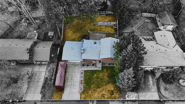 515 E Shenandoah Dr, Spokane, WA 99208