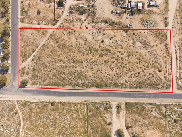 E 121st Street, Pearblossom, CA 93553