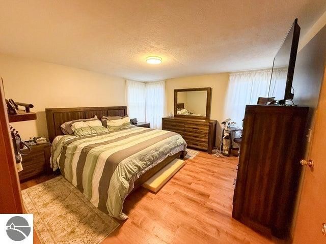 2703 E Moorestown Road, Lake City, MI 49651