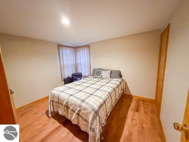 2703 E Moorestown Road, Lake City, MI 49651