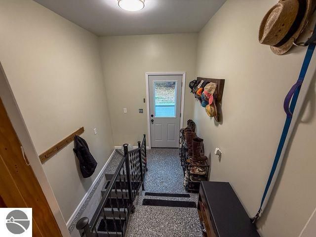 2703 E Moorestown Road, Lake City, MI 49651