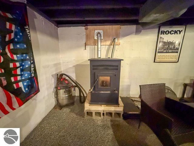 2703 E Moorestown Road, Lake City, MI 49651