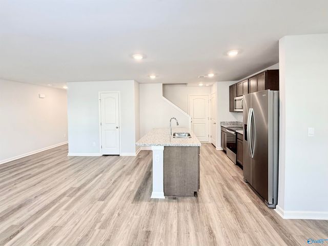 21432 Scuttle Street, Athens, AL 35613