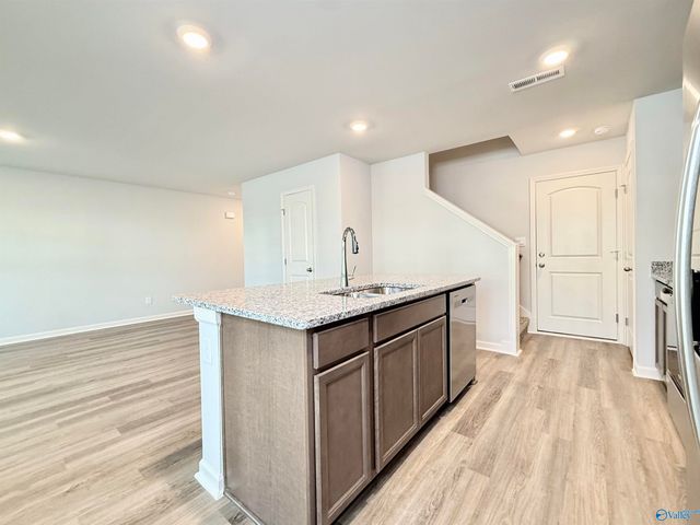 21432 Scuttle Street, Athens, AL 35613