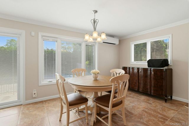 35 3rd Avenue, Massapequa Park, NY 11762