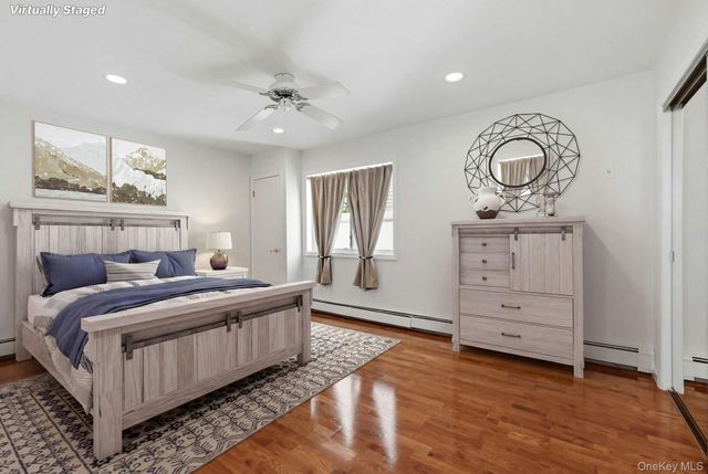 35 3rd Avenue, Massapequa Park, NY 11762