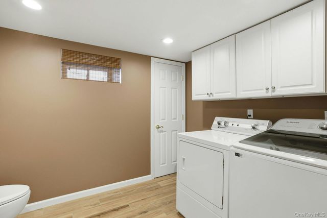 35 3rd Avenue, Massapequa Park, NY 11762