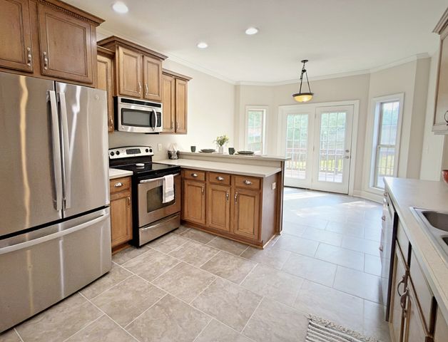 1149 Presto Ct, Adams, TN 37010