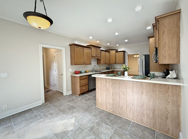 1149 Presto Ct, Adams, TN 37010