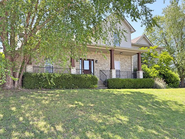 1149 Presto Ct, Adams, TN 37010
