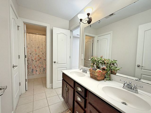 1149 Presto Ct, Adams, TN 37010