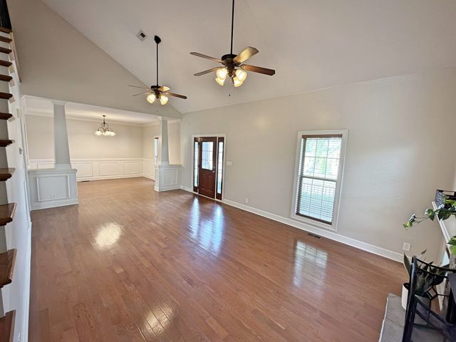 1149 Presto Ct, Adams, TN 37010