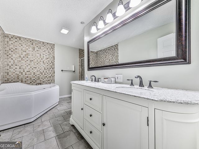 617 Crippled Oak Trail, Jasper, GA 30143