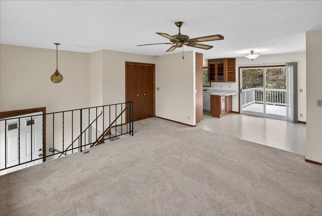 1624 84th Court N, Brooklyn Park, MN 55444