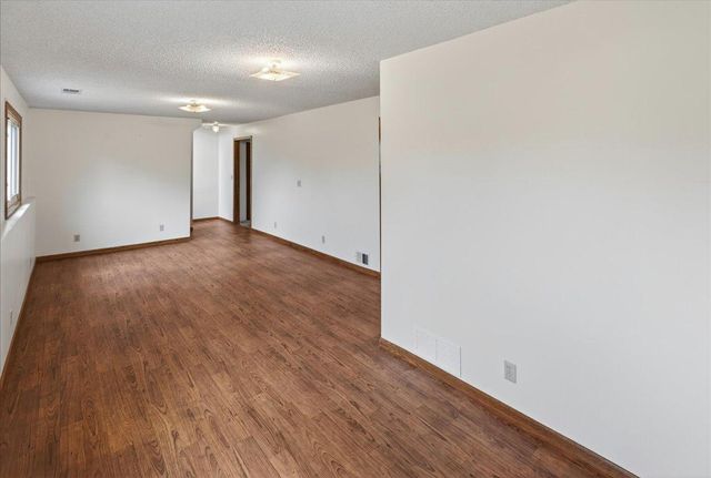 1624 84th Court N, Brooklyn Park, MN 55444
