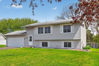 1624 84th Court N, Brooklyn Park, MN 55444