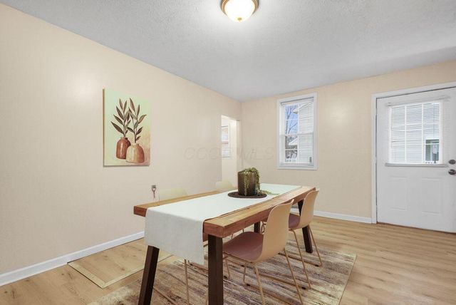 136 E Innis Avenue, Columbus, OH 43207