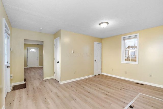 136 E Innis Avenue, Columbus, OH 43207