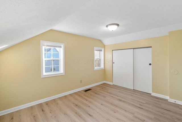 136 E Innis Avenue, Columbus, OH 43207