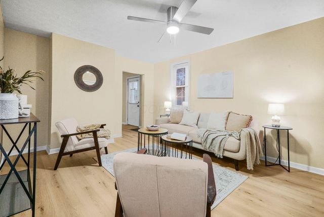 136 E Innis Avenue, Columbus, OH 43207