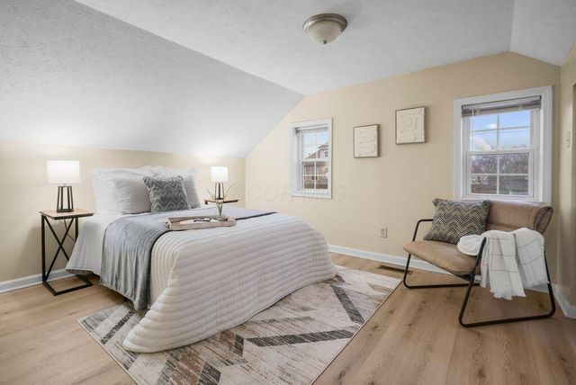 136 E Innis Avenue, Columbus, OH 43207