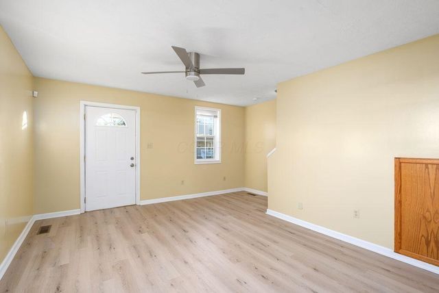 136 E Innis Avenue, Columbus, OH 43207