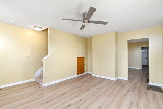 136 E Innis Avenue, Columbus, OH 43207