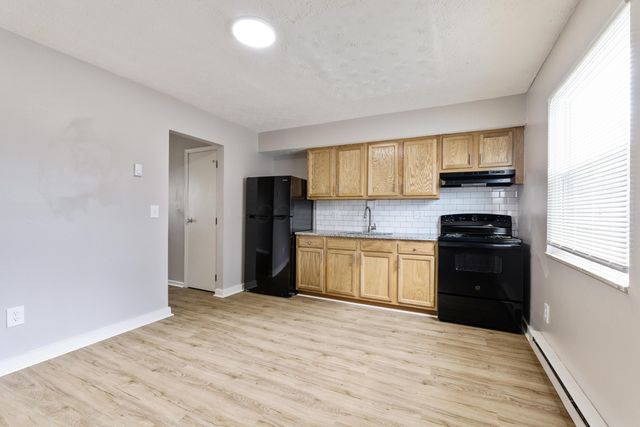 524 Clarendon Avenue, Columbus, OH 43223