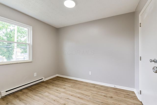 524 Clarendon Avenue, Columbus, OH 43223