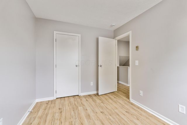524 Clarendon Avenue, Columbus, OH 43223