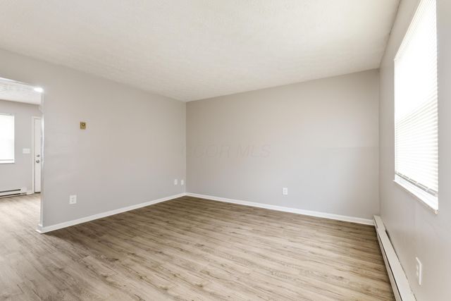 524 Clarendon Avenue, Columbus, OH 43223
