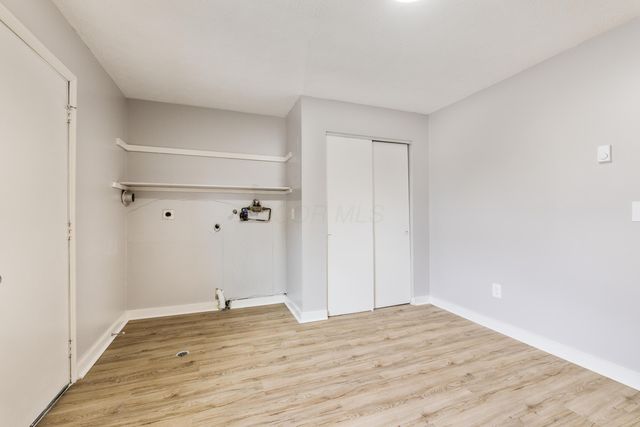 524 Clarendon Avenue, Columbus, OH 43223