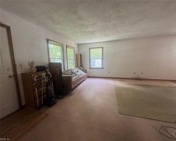 135 Francis ST, Portsmouth, VA 23702