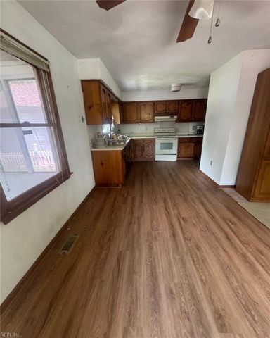 135 Francis ST, Portsmouth, VA 23702