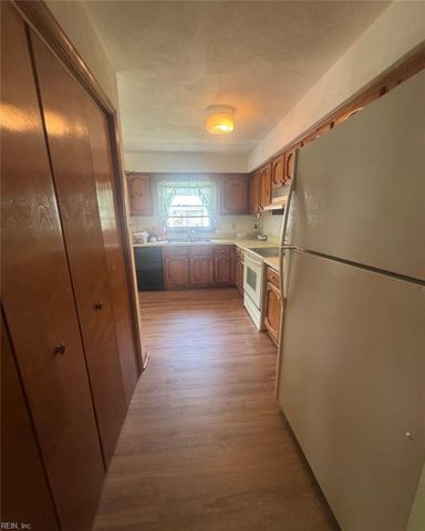 135 Francis ST, Portsmouth, VA 23702