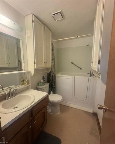 135 Francis ST, Portsmouth, VA 23702