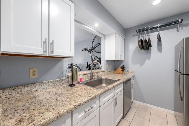 1212 Fairview Avenue I, Houston, TX 77006