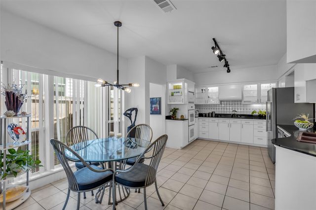 107 Shirleen Drive, Pasadena, TX 77586