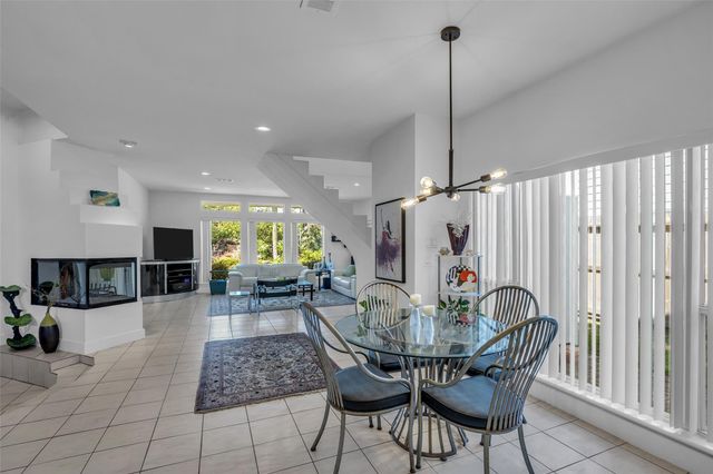 107 Shirleen Drive, Pasadena, TX 77586