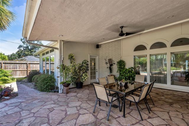 107 Shirleen Drive, Pasadena, TX 77586