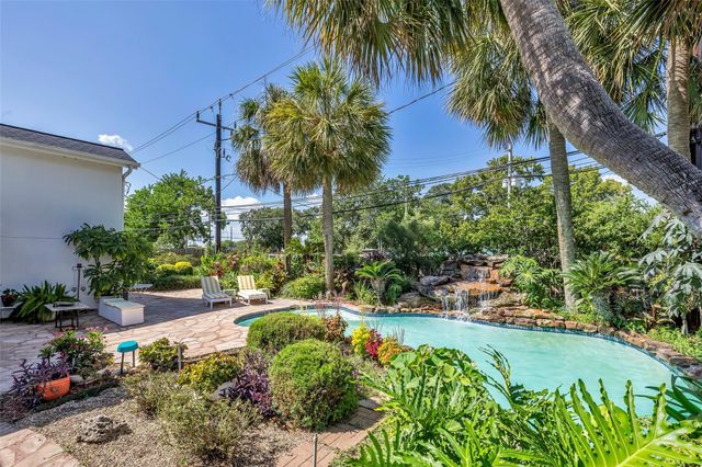107 Shirleen Drive, Pasadena, TX 77586